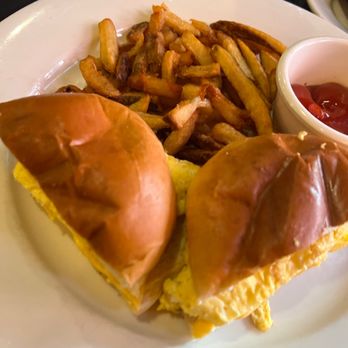Grotta Azzurra - Ny Breakfast Sandwich - Italian Near Me - New York, New York