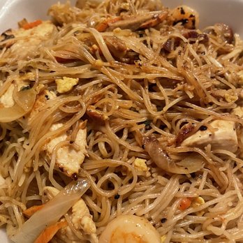 Foon's - Singapore Pancit - Chinese Near Me - Virginia Beach, Virginia