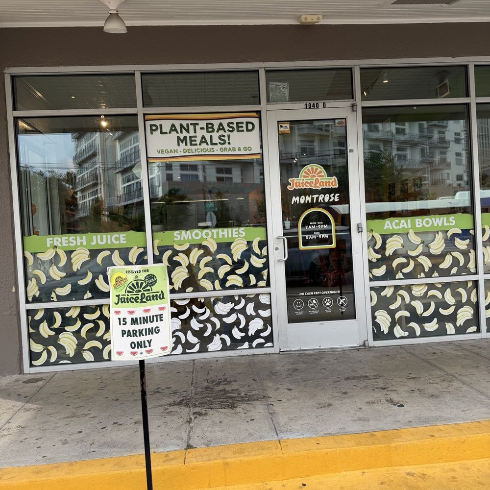 JuiceLand - 15 minute parking spot (Get your smoothly and please leave parking spot) - Juice Bars & Smoothies Near Me - Houston, Texas