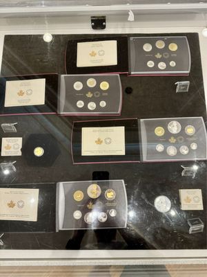 Royal Canadian Mint by null