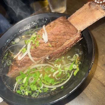 District 6 - Short Rib Phở - Gastropubs Near Me - Louisville, Kentucky