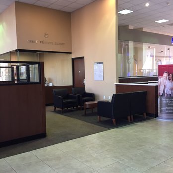 Chase Bank - Banks & Credit Unions Near Me - West Covina, California