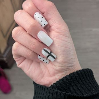 Milavu Nail Studio - Nail Salons Near Me - Orange, California Milavu Nail Studio - Nail Salons Near Me - Orange, California