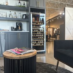 Bella Allure Salon - Waiting area