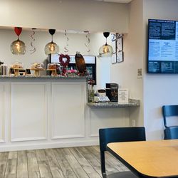 Carbonero Latin Kitchen - Interior dining