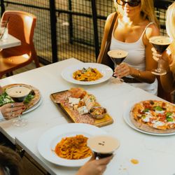 Pomo Pizzeria - Biltmore