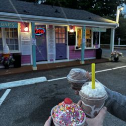 Sweet Sundaes - Ice cream, frappe