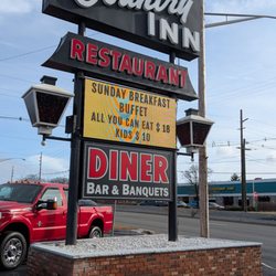 Town Country Inn - Outdoor sign