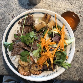 Pho Hoang - Beef, shrimp and egg roll bun - Vietnamese Near Me - Vallejo, California Pho Hoang - Beef, shrimp and egg roll bun - Vietnamese Near Me - Vallejo, California