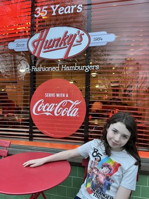 Hunky's Old Fashioned Hamburgers - Bishop Arts by null