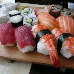 Tokyo Sushi - Un midi de juillet 2011.