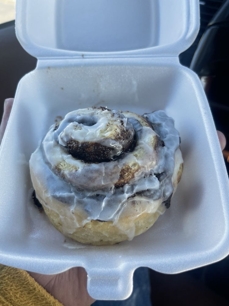 Happy Hopper's Coffee & More Logo