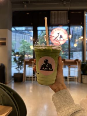 JOE & THE JUICE by null