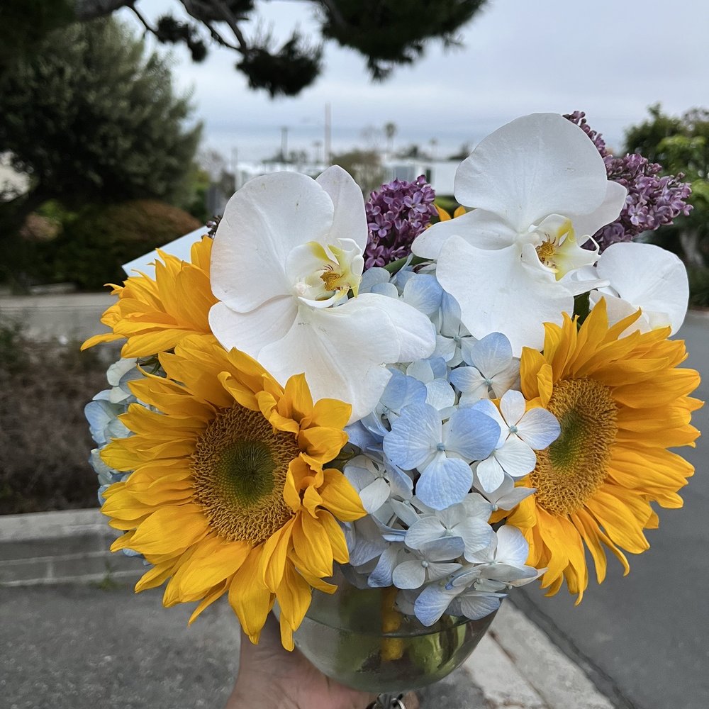 Ivory Florist weddings & Events - Irvine Florist - I just can't get over how pretty this is - Florists Near Me - Irvine, California