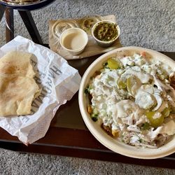 Naf Naf Grill - Chicken schwarma, garlic sauce, pita