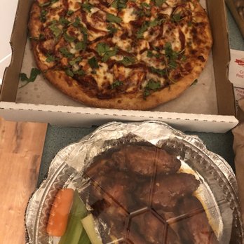 Cafe Bambino's - Kickin BBQ chicken pizza and mango haberno wings - Chicken Wings Near Me - Pasadena, California