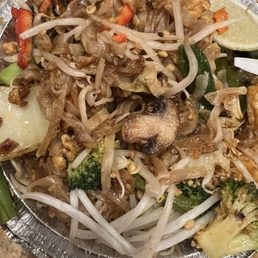 MUSHROOM in the Pad Thai