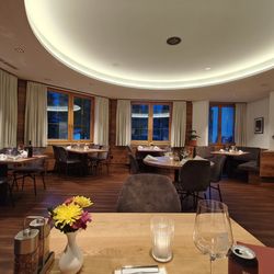 Bunte-Hotel Fischer, am See