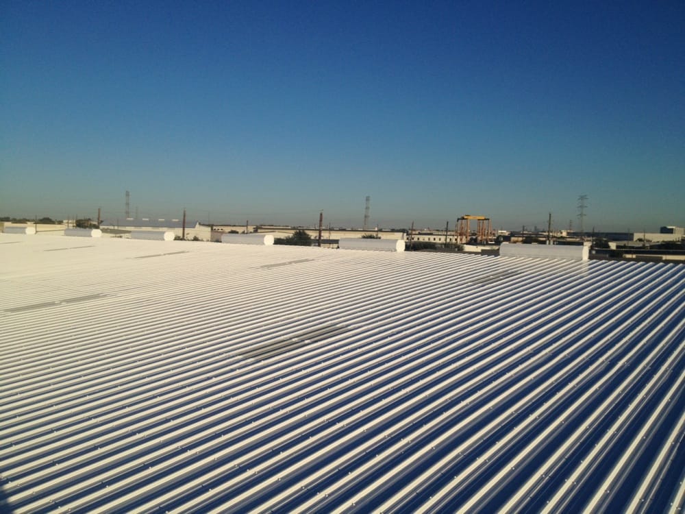 Slide of Longhorn Commercial Roofing