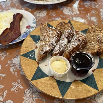 The Cup Cafe - Crunchy toast combo - Breakfast & Brunch Near Me - Reno, Nevada