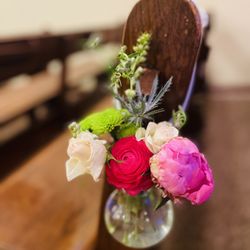 Stems Event Flowers - Danforth chapel