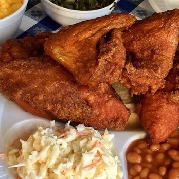 Gus's World Famous Fried Chicken - Mesa - Combo with coleslaw and beans - Chicken Shop Near Me - Mesa, Arizona