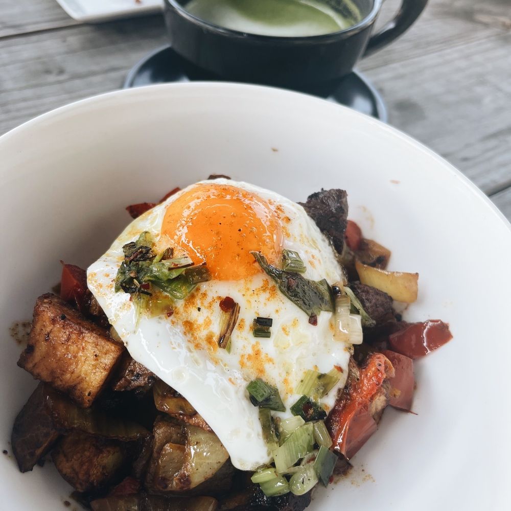Ovenbird - Steak hash - Modern European Near Me - Austin, Texas Ovenbird - Steak hash - Modern European Near Me - Austin, Texas