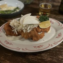 Holy Grale - Pork tenderloin sauerkraut and pears