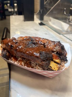 Lolo’s on the Water by null