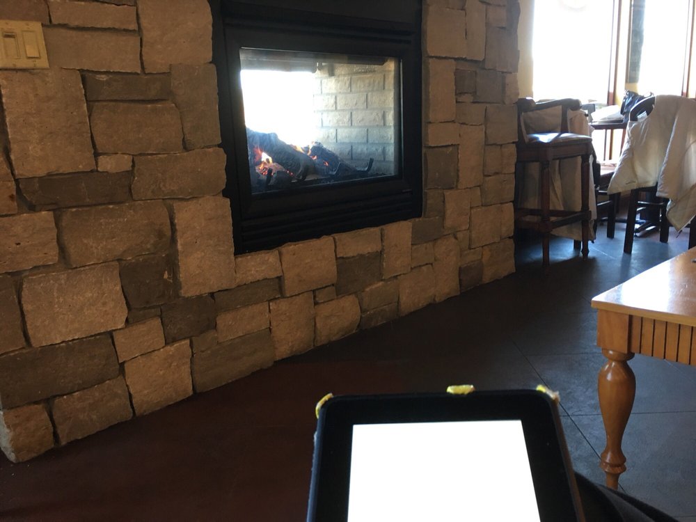 NEW LIFE HEALTH FOOD STORE Updated September 2024 644 S Pier Dr