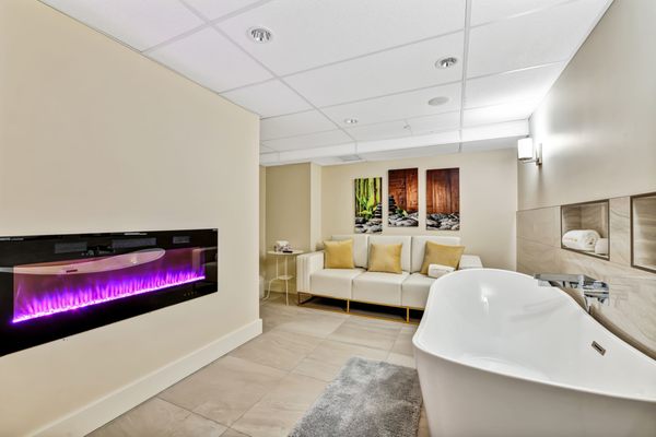 Oceanfront Suites at Cowichan Bay by null