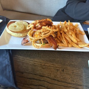 The Rustic Spoon - Haystack Burger - Breakfast & Brunch Near Me - Virginia Beach, Virginia The Rustic Spoon - Haystack Burger - Breakfast & Brunch Near Me - Virginia Beach, Virginia