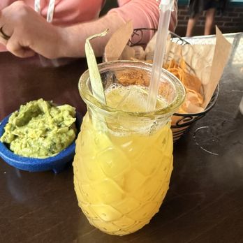 Ho’Brah a Taco Joint - Cocktail Bars Near Me - Staten Island, New York