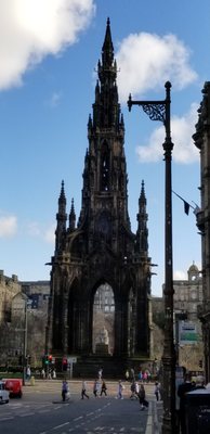 Scott Monument by null