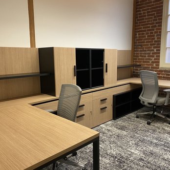 Livery Studio - Shared Office Spaces Near Me - Pasadena, California