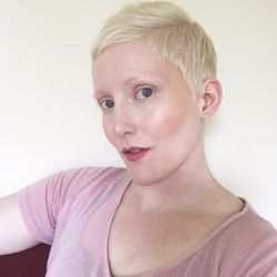 salon.STELLAR - We took Annalisa's Blonde up a notch!
