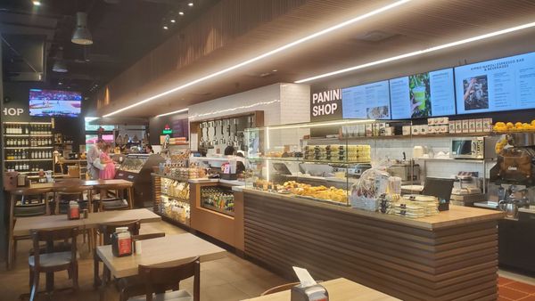 Graziano's Mercado at The Lifetime Building by null