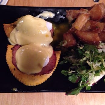 Patois Toronto - Eggs Benedict on cocktail patties. - Chinese Near Me - Toronto, Ontario Patois Toronto - Eggs Benedict on cocktail patties. - Chinese Near Me - Toronto, Ontario