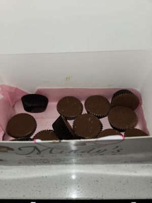 Mindy's Munchies by null