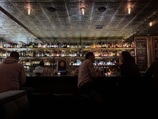 Bar 821 by null