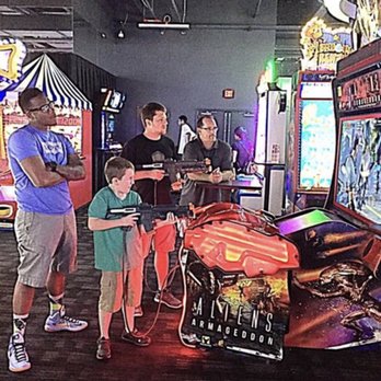 Dave & Buster's Springfield - Playing video games with my guest! - American Near Me - Springfield, Virginia