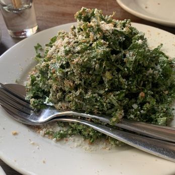 Barbuto - insalata di cavolo - Italian Near Me - New York, New York