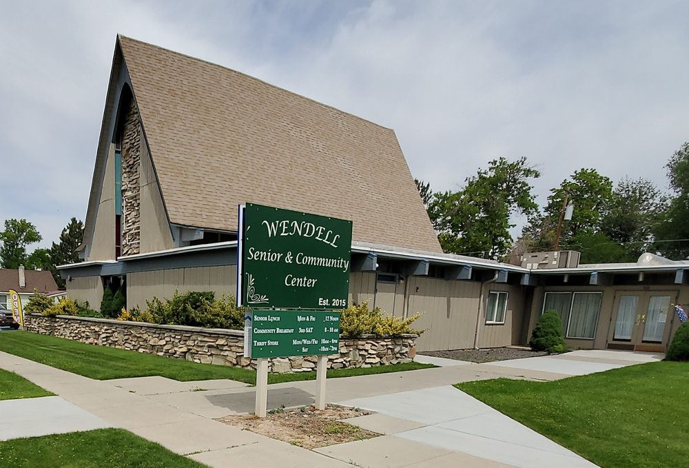 Wendell Senior Center Logo