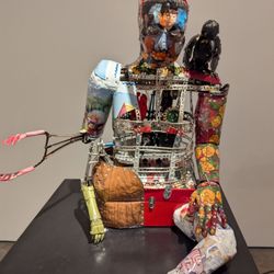 SITE SANTA FE - Angry feminist robot