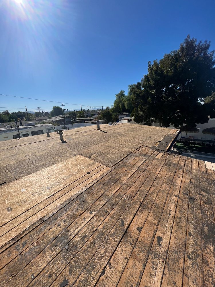 Slide of PEY roofing