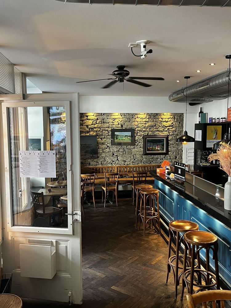 Alpineum Kaffee & Bar