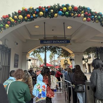Universal Studios Hollywood - Amusement Parks Near Me - Universal City, California