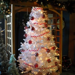 Maple Hill Nursery - Visit our Christmas Boutique, wreaths, garlands, lighting, all your decorating needs