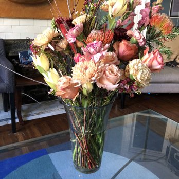 Ampersand - Birthday flowers for my daughter's 30th birthday. 2/23/2021 - Florists Near Me - San Francisco, California Ampersand - Birthday flowers for my daughter's 30th birthday. 2/23/2021 - Florists Near Me - San Francisco, California