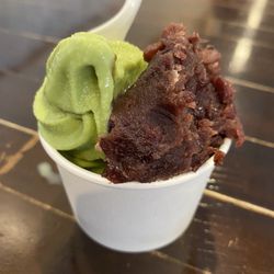 Sushi Kichi Japanese Restaurant - Matcha softserve and redbean (I loved the redbean alot)